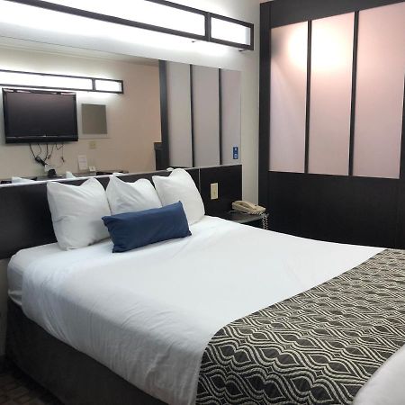 Microtel Inn & Suites By Wyndham Klamath Falls Exteriör bild
