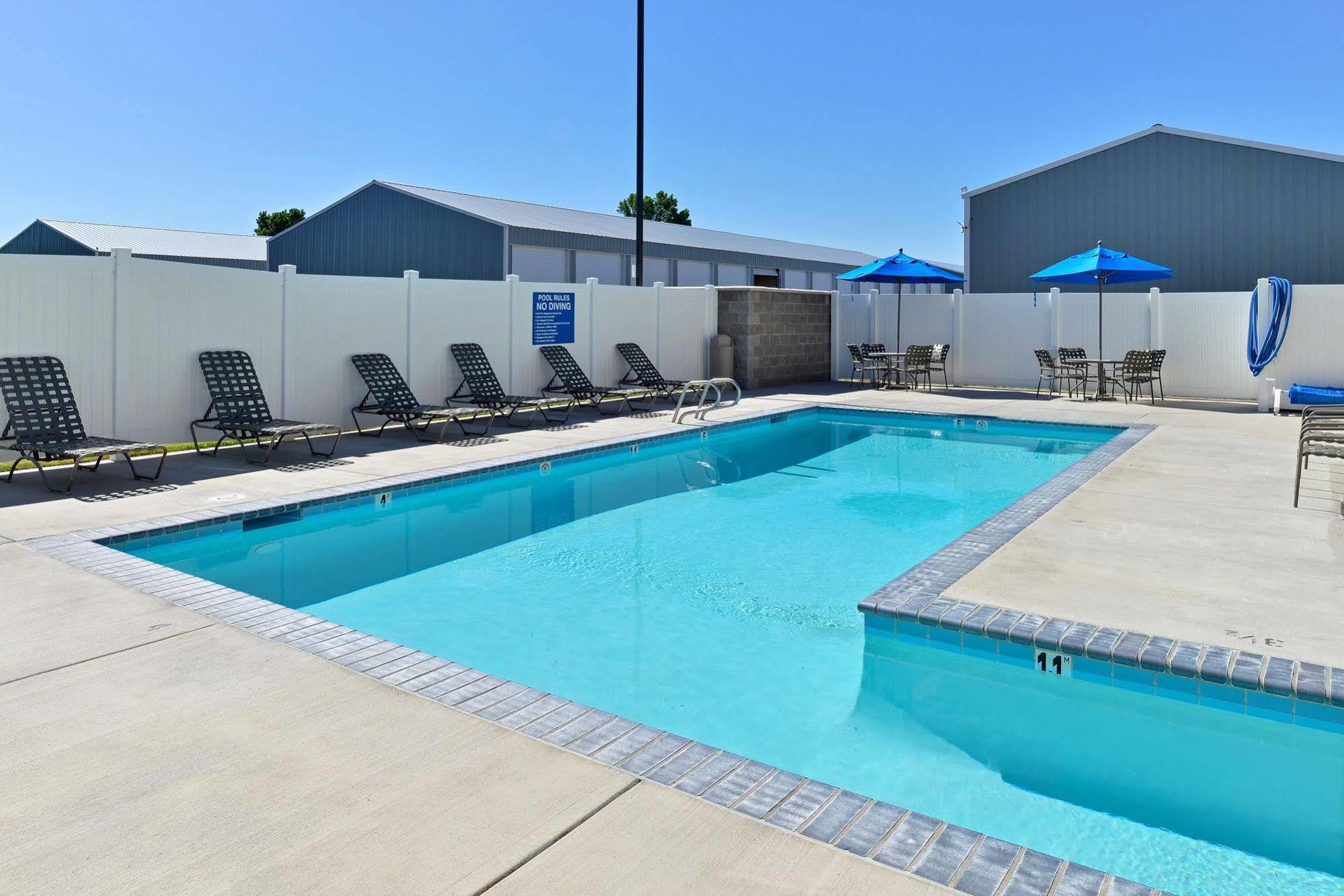 Microtel Inn & Suites By Wyndham Klamath Falls Exteriör bild